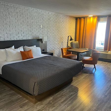 Complexe Dix80 Motel Mont-Laurier Eksteriør bilde