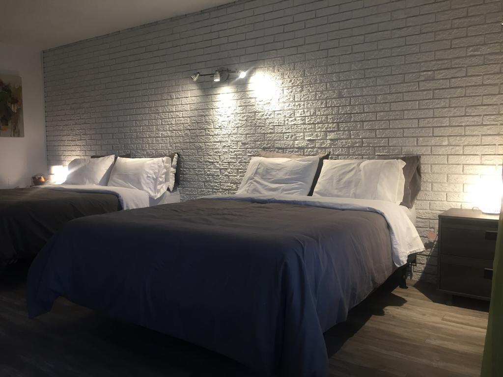 Complexe Dix80 Motel Mont-Laurier Eksteriør bilde